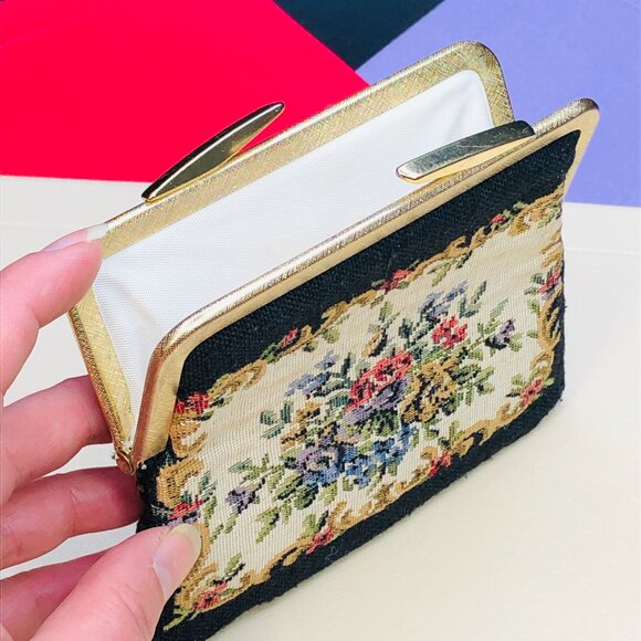 Vintage Needlepoint Tapestry Coin Purse: Victorian Floral - Gold Tone Clutch - Picture 6 of 10